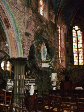 Eglise Saint-Quentin de Wirwignes, Notre-Dame de Lourdes